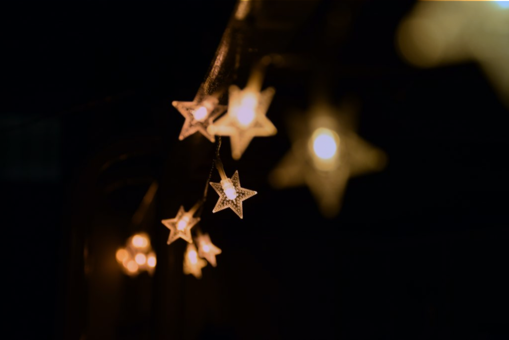 New Year's garland in the form of stars