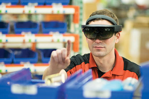 Worker wearing smart glasses